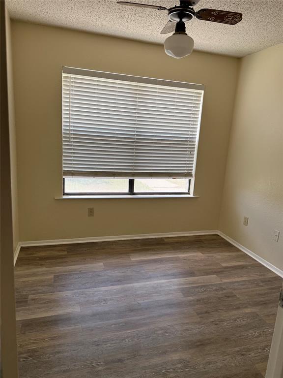 Building Photo - 5931 Limmer Loop