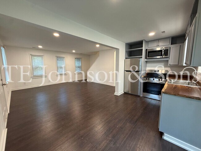 Building Photo - 4309 Walnut Hollow Dr