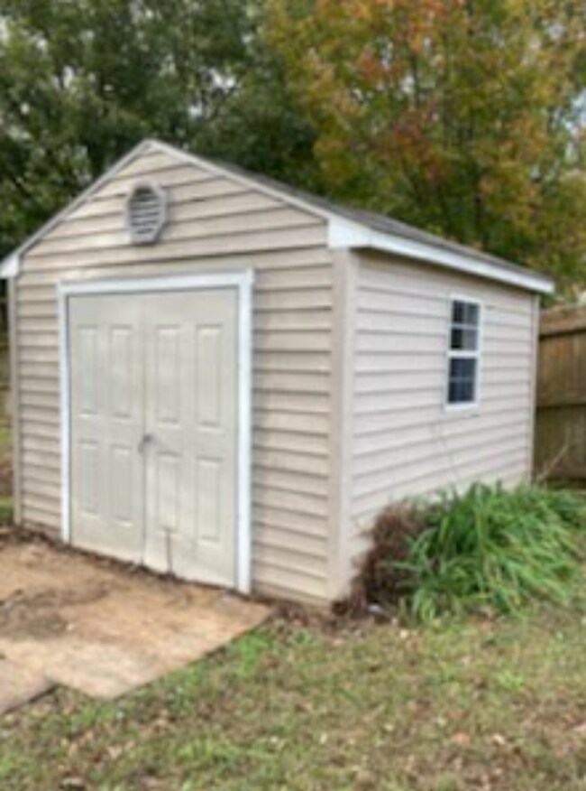 Building Photo - 3903 Rhonda Ct
