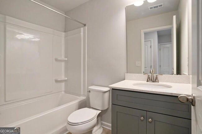 Building Photo - 3170 Washburn St SE