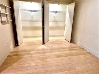 Guest Bedroom - 121 Portland St
