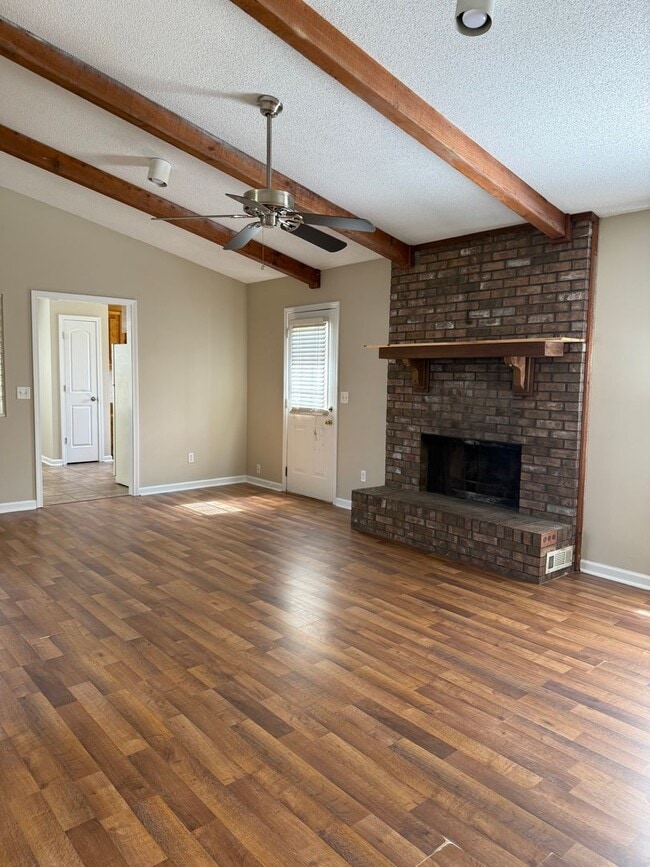 Building Photo - 103 Chickasaw Rd