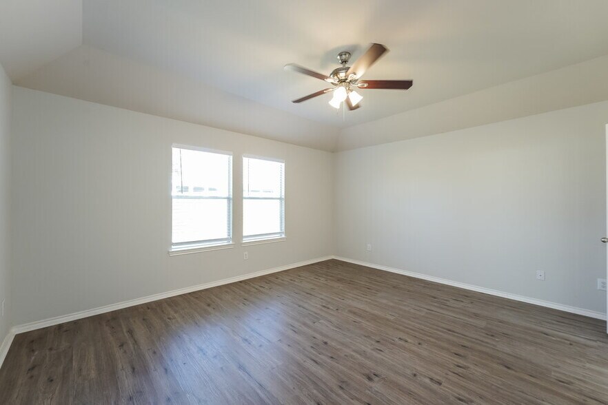 Building Photo - 28506 Carly Cove Ln