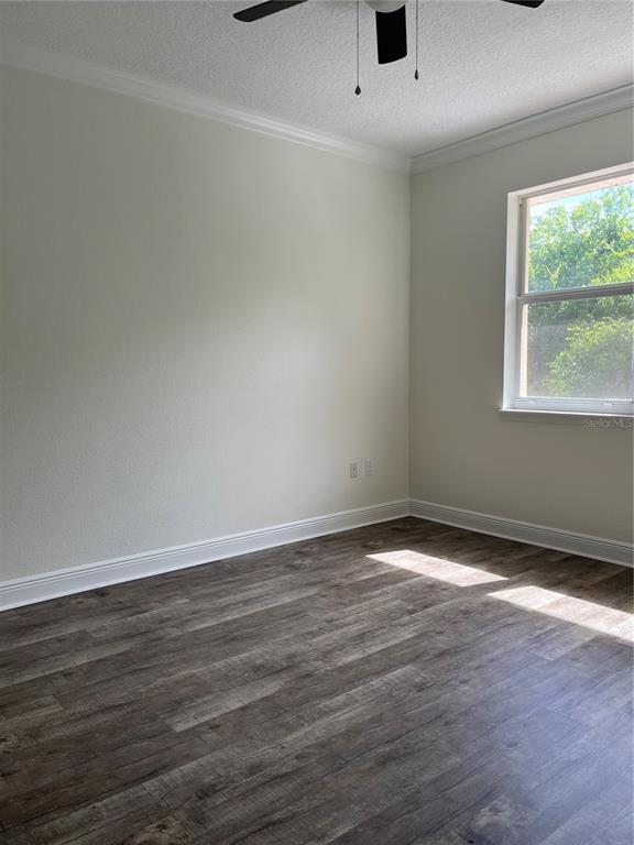 Building Photo - 200 Riverview Bend S