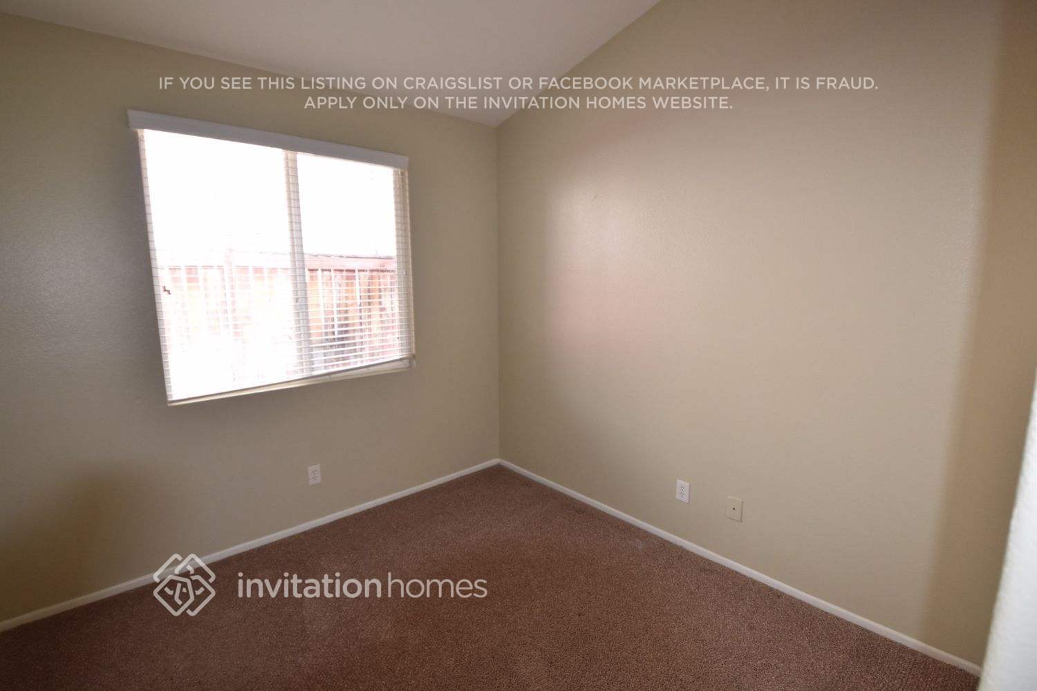 Building Photo - 12037 Reichling Ln