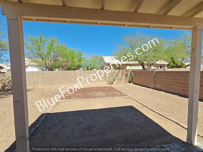 Building Photo - 10057 E Paseo San Bruno