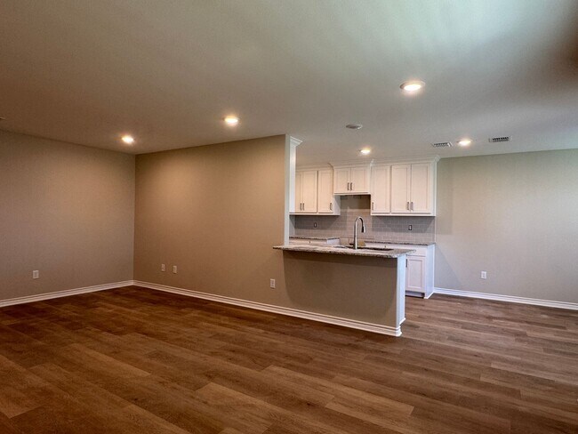 Building Photo - 14574 CR 2191