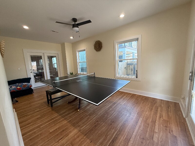 Building Photo - 3813 Dr Walter S Davis Blvd