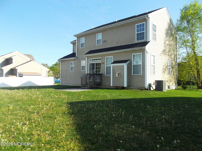 Building Photo - 65 Homestead Dr