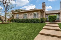 Building Photo - 10696 Pagewood Dr