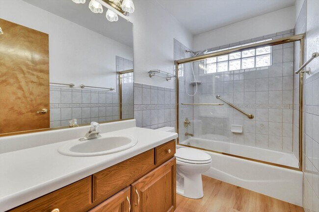 Building Photo - Beautiful 3 bed / 3 bath Ranch - High Pointe Community Westminster - Available NOW!