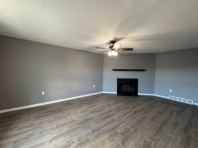 Building Photo - 1412 Whitpain Hills