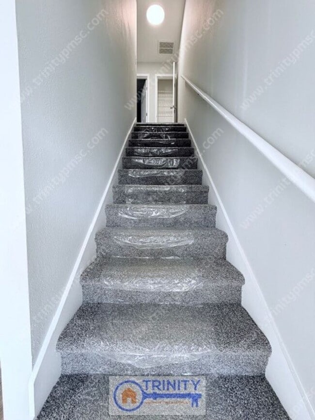 Building Photo - Move In Special!! Now Available – Updated 2BR Apartment in Easley!