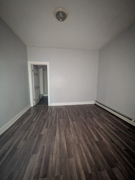 Building Photo - 107 Wilkinson Ave
