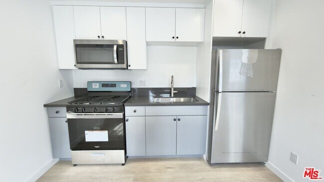 Building Photo - 1732 Crenshaw Blvd