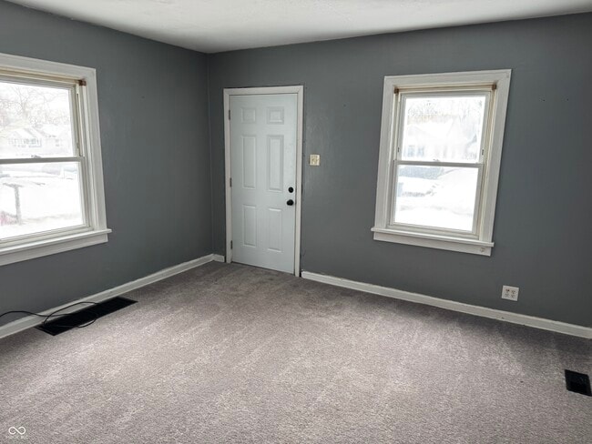 Building Photo - 1719 Johnson Ave