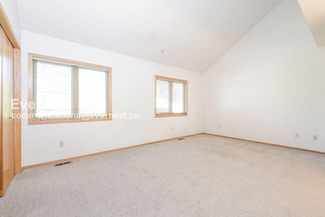 Building Photo - 3535 Spring Creek Pl