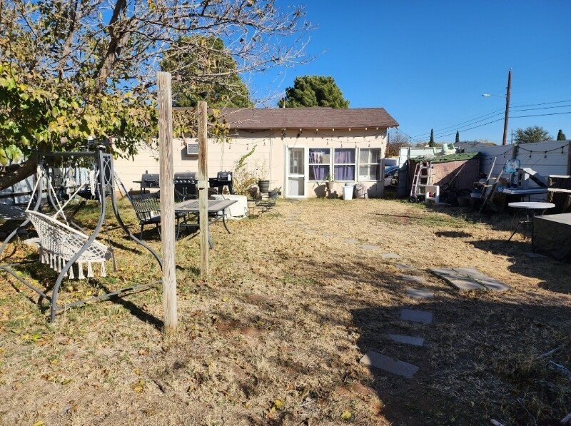 Building Photo - 2101 Adams Ave