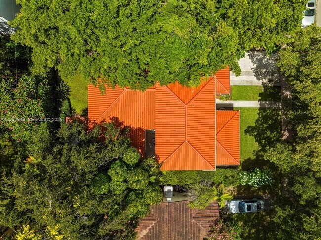 Building Photo - 420 Aledo Ave