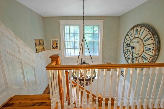 Building Photo - 314 Haverstraw Rd