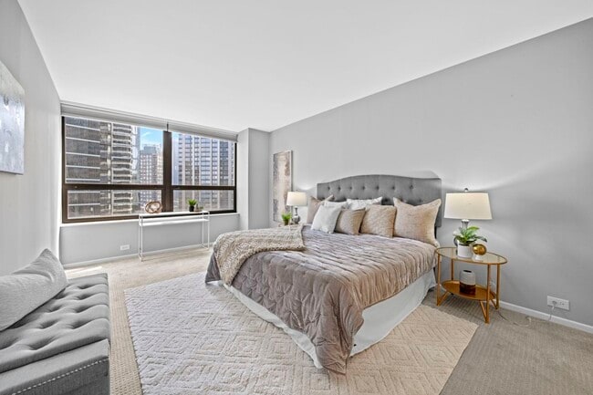 Building Photo - 400 E Ohio St