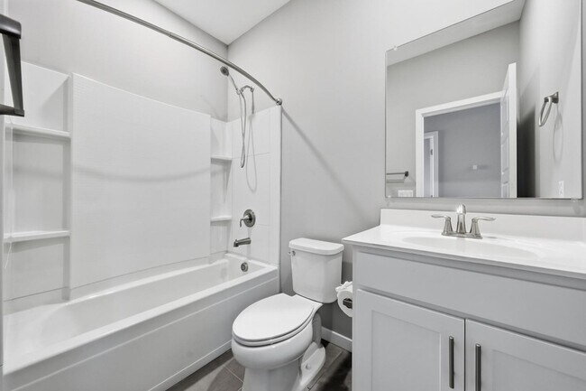 Building Photo - 8347 N 22nd Dr