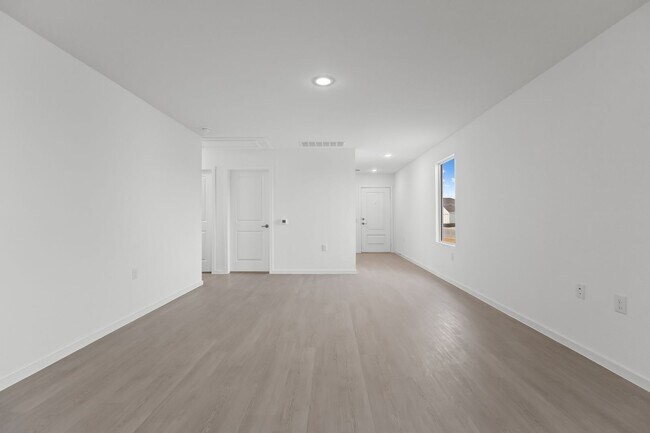 Building Photo - 1003 Beck Ter