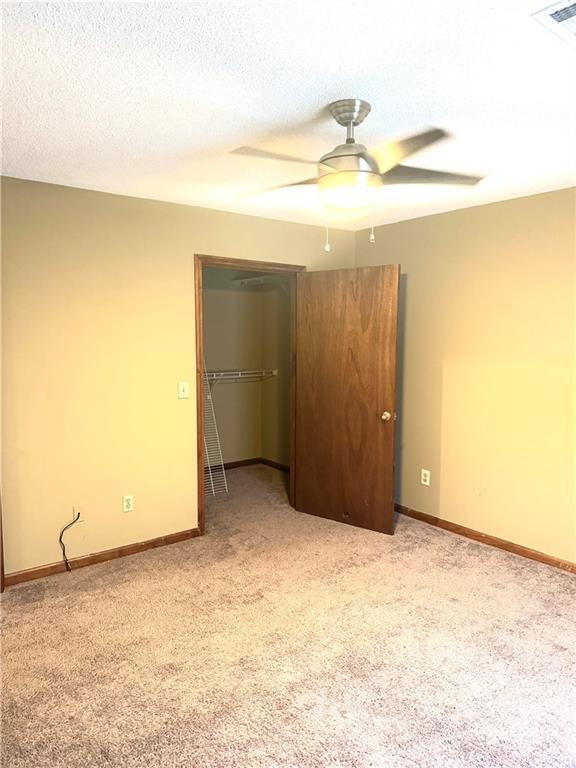 Building Photo - 124 Evergreen Trail SE