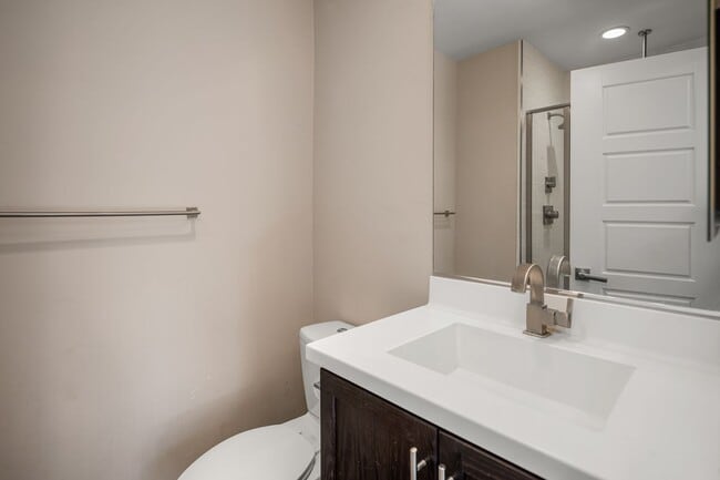 Building Photo - Resort Style 2BD Townhome in Origen at Civ...