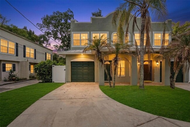 Building Photo - 2704 E Central Blvd