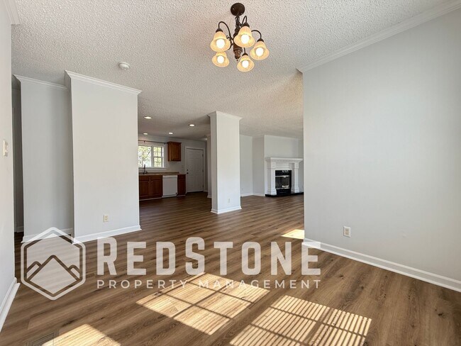 Building Photo - 3340 NC-54