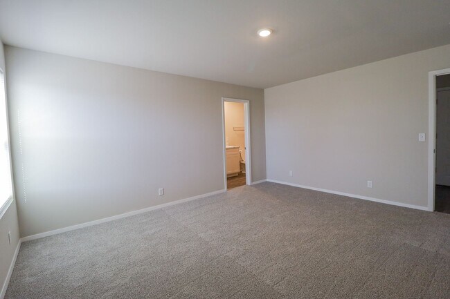 Building Photo - 1506 S 83rd St