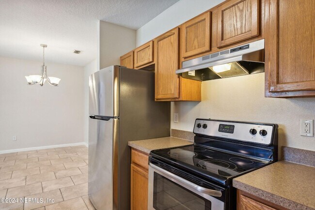 Building Photo - 785 Oakleaf Plantation Pkwy