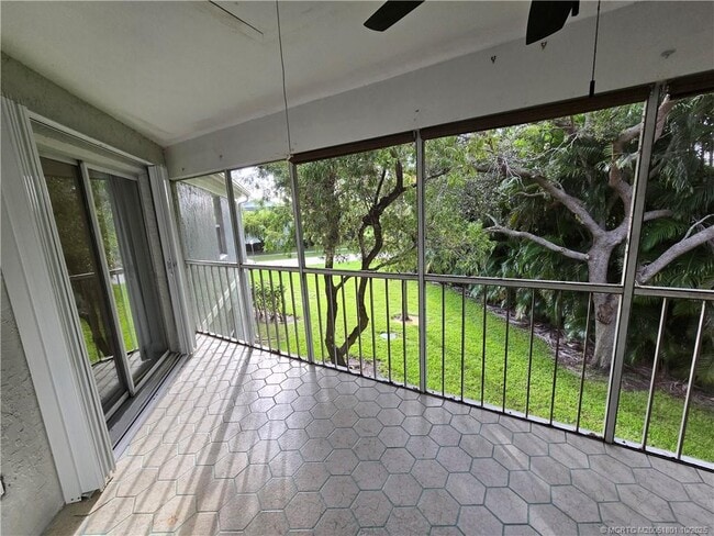 Building Photo - 3206 SE Aster Ln