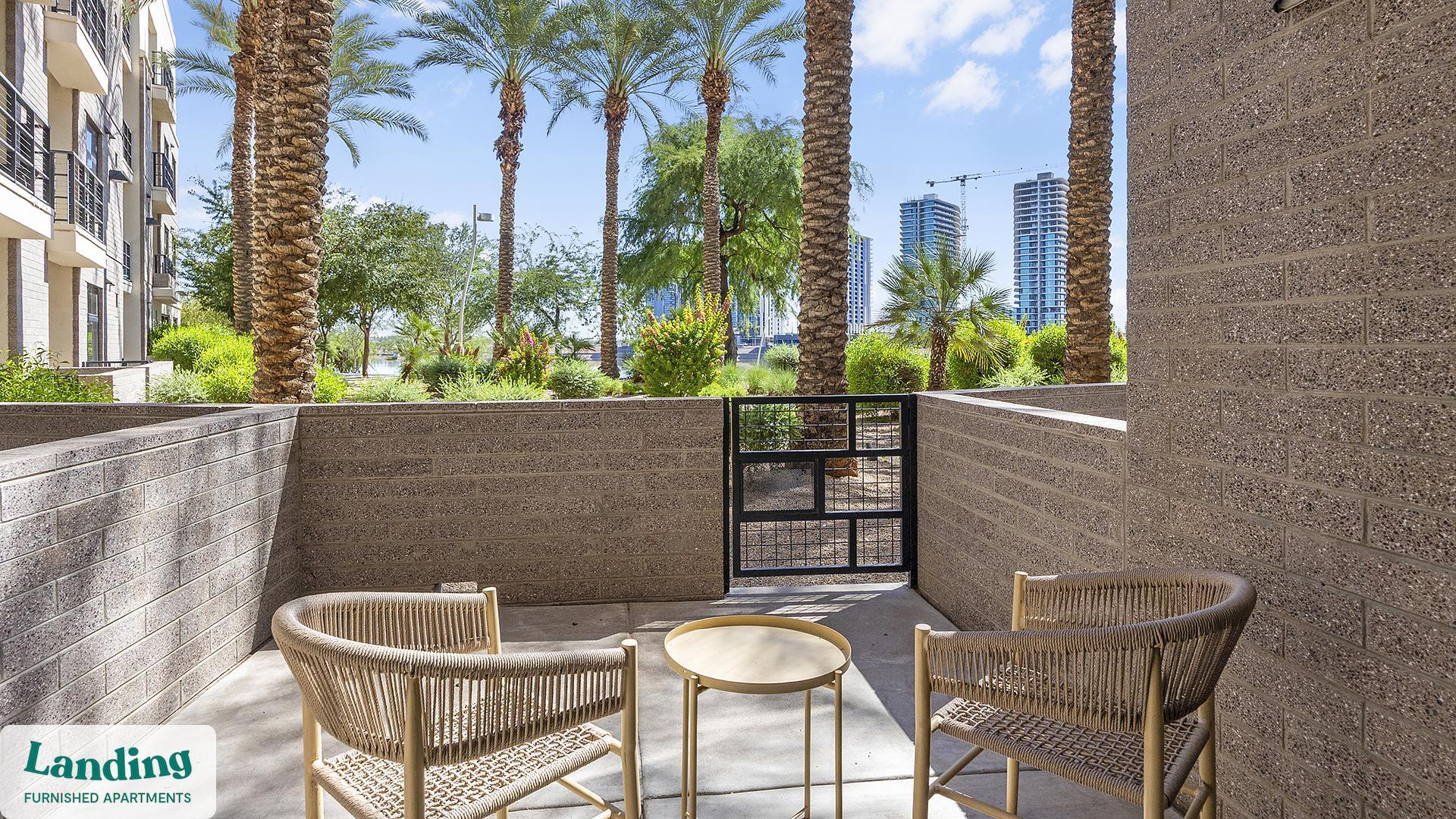 Building Photo - 1001 E Playa Del Norte Dr