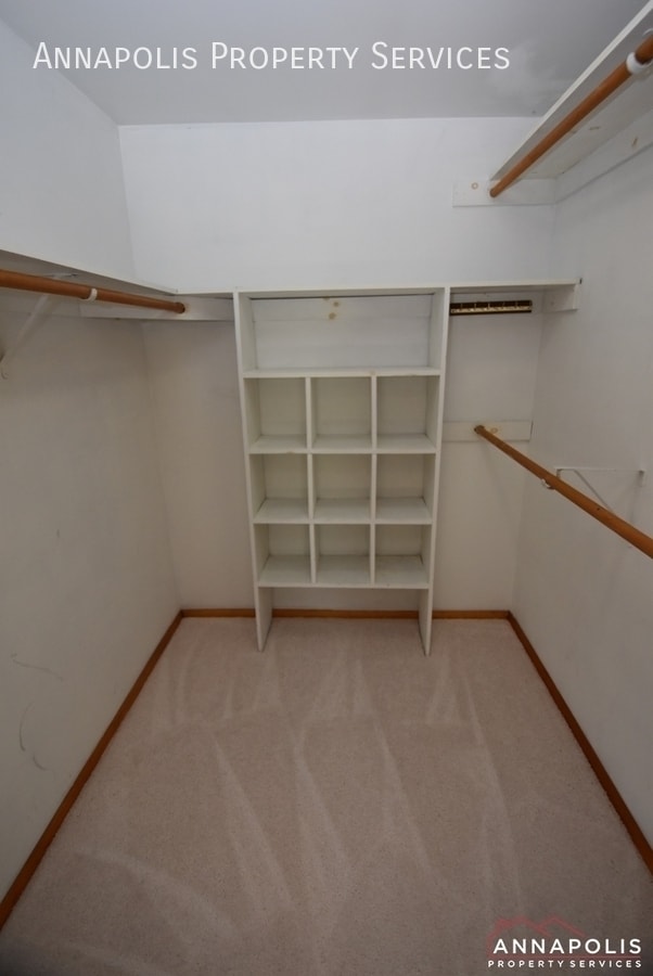 Building Photo - 804 Pin Oak Rd