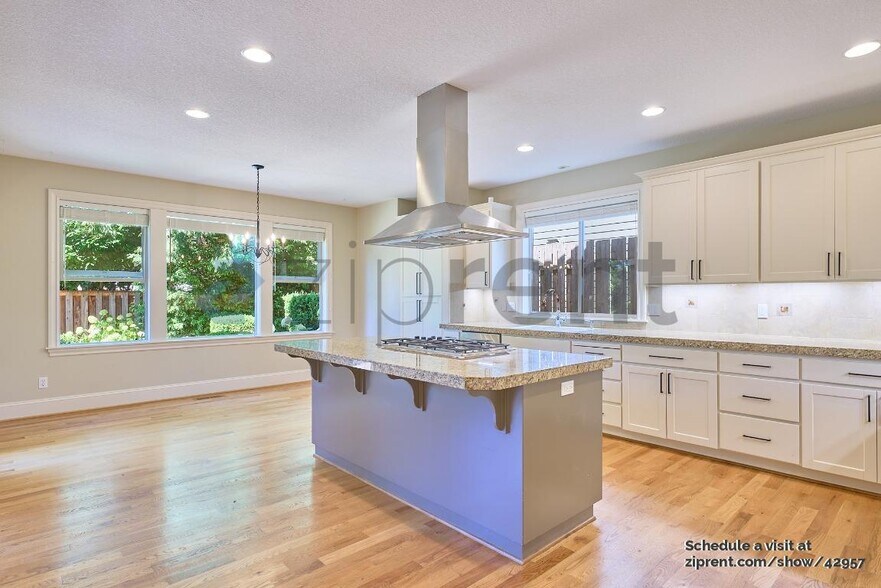 Building Photo - 11379 NW Valros Ln