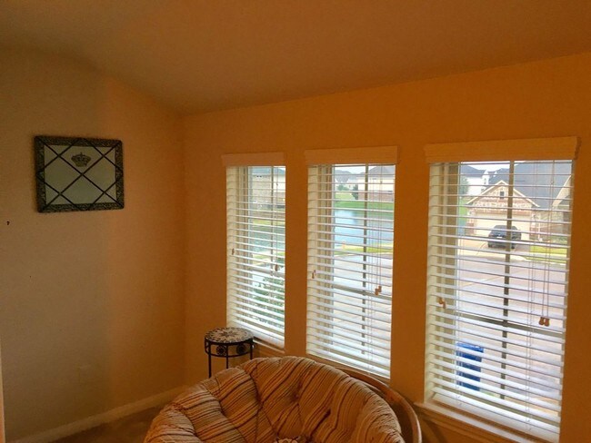 Building Photo - 3947 Amalfi Shores Ct