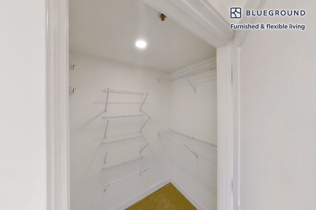 Building Photo - 2400 W El Camino Real