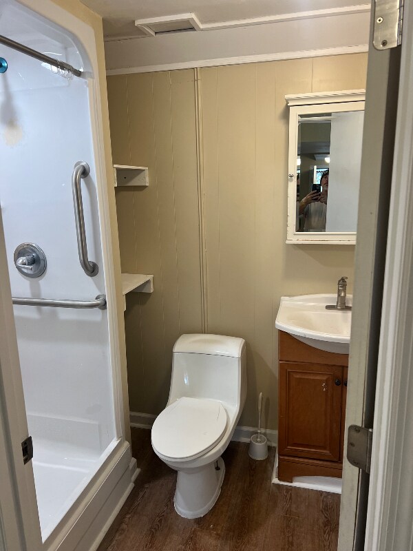 Building Photo - 4837 Cascade Dr