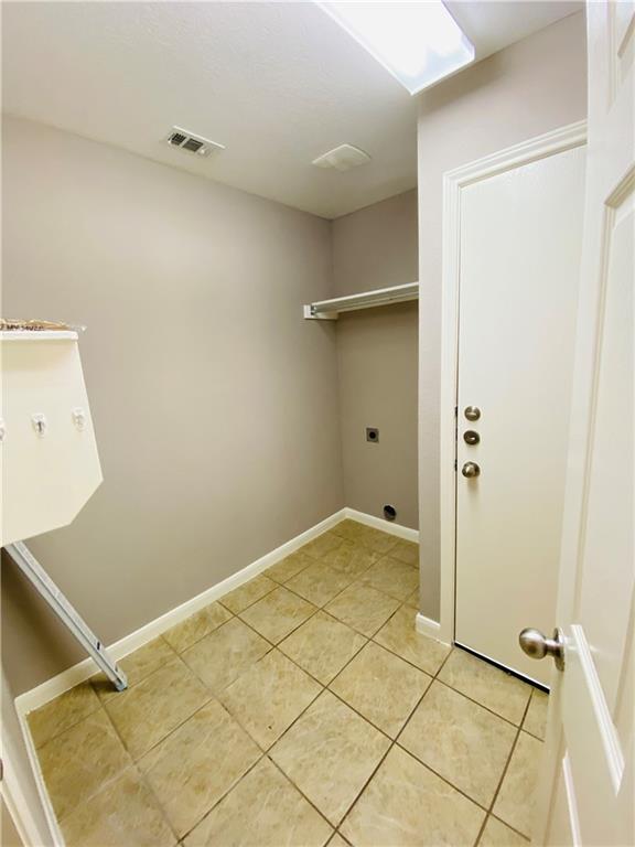 Building Photo - 561 Golden Creek Dr