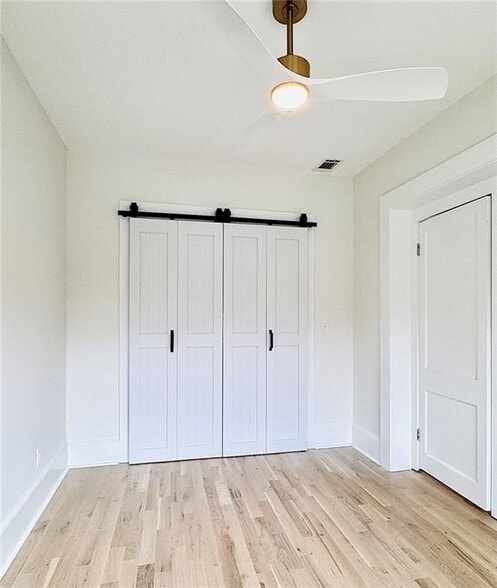 Building Photo - 38 Delmont Dr NE