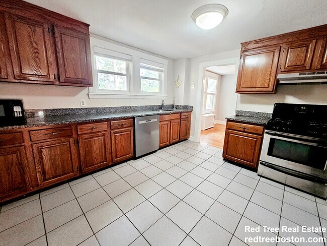 Building Photo - 9 Keefe Ave