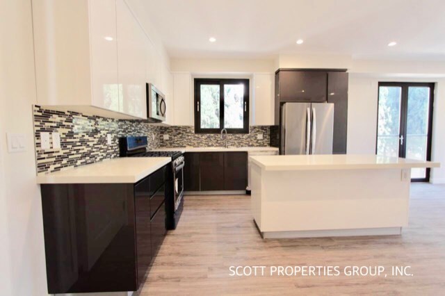 Granite Counter Top - 5107 Harold Way