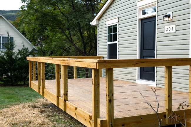 Building Photo - 204 Potomak Trail