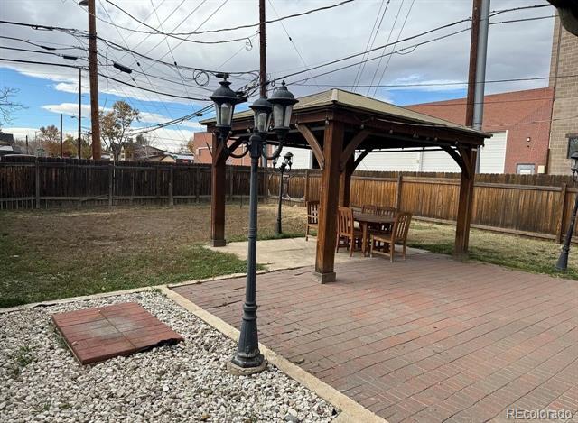 Building Photo - 4353 Kalamath St