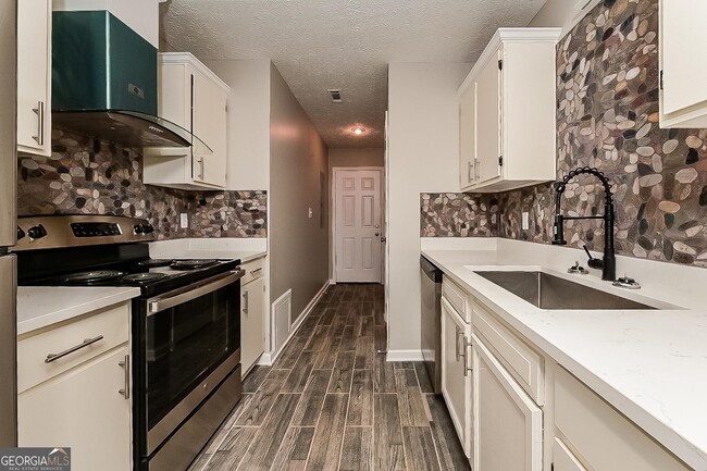 Building Photo - 7751 Antebellum Ln