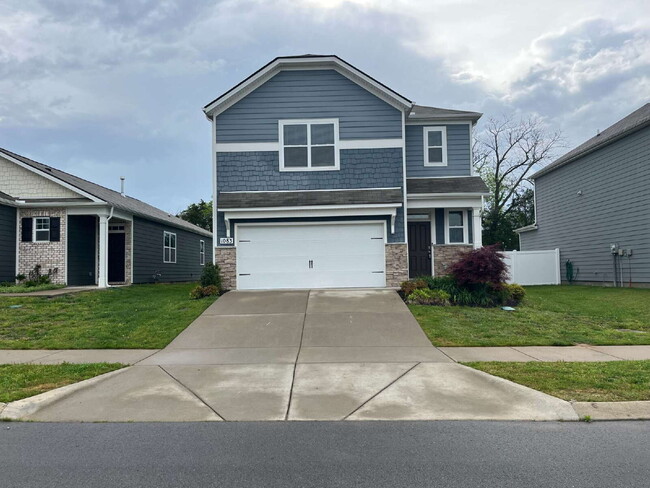 Building Photo - 1083 Pepper Stone Dr
