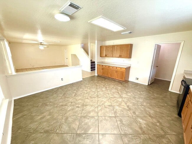 Building Photo - 5006 Coral Flounder