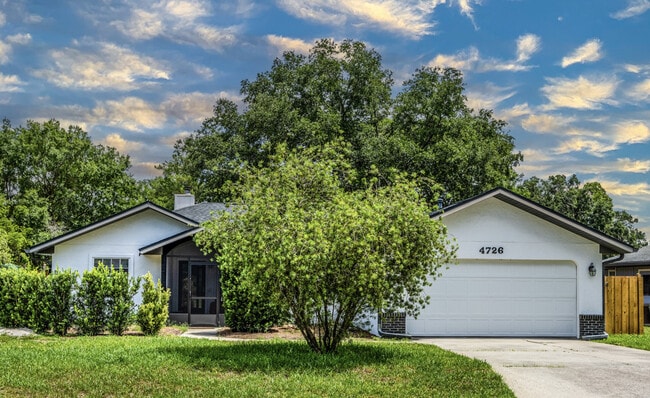 Building Photo - 4726 NW 27 Pl